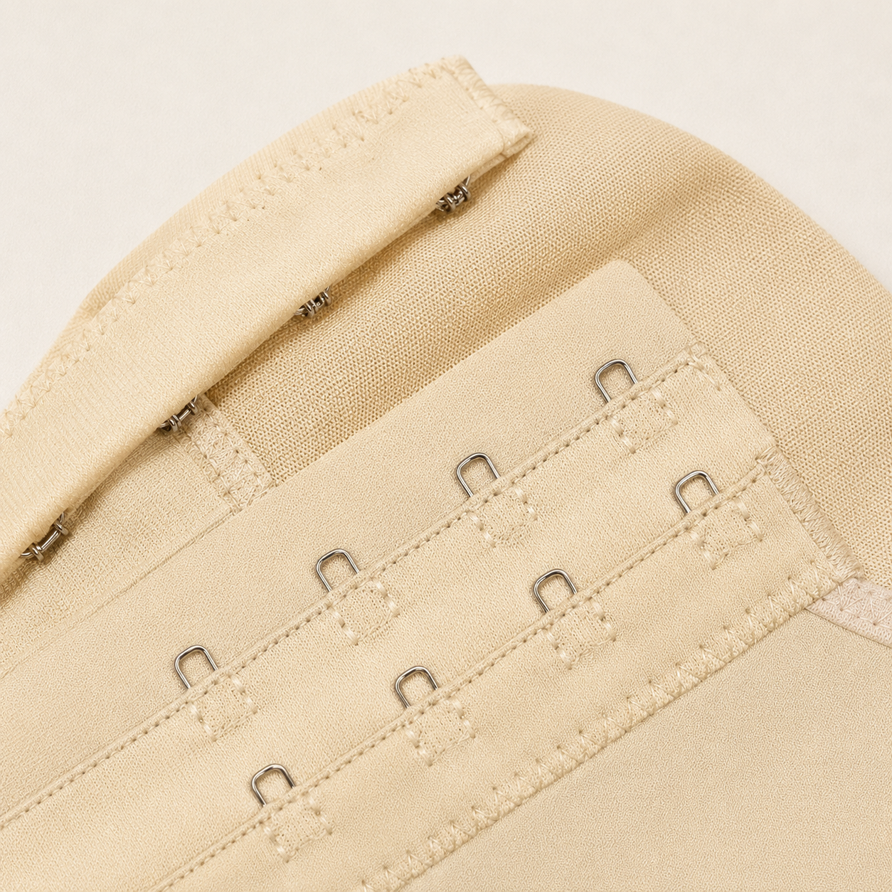 Colombian Full Body Shapewear Faja closure detail